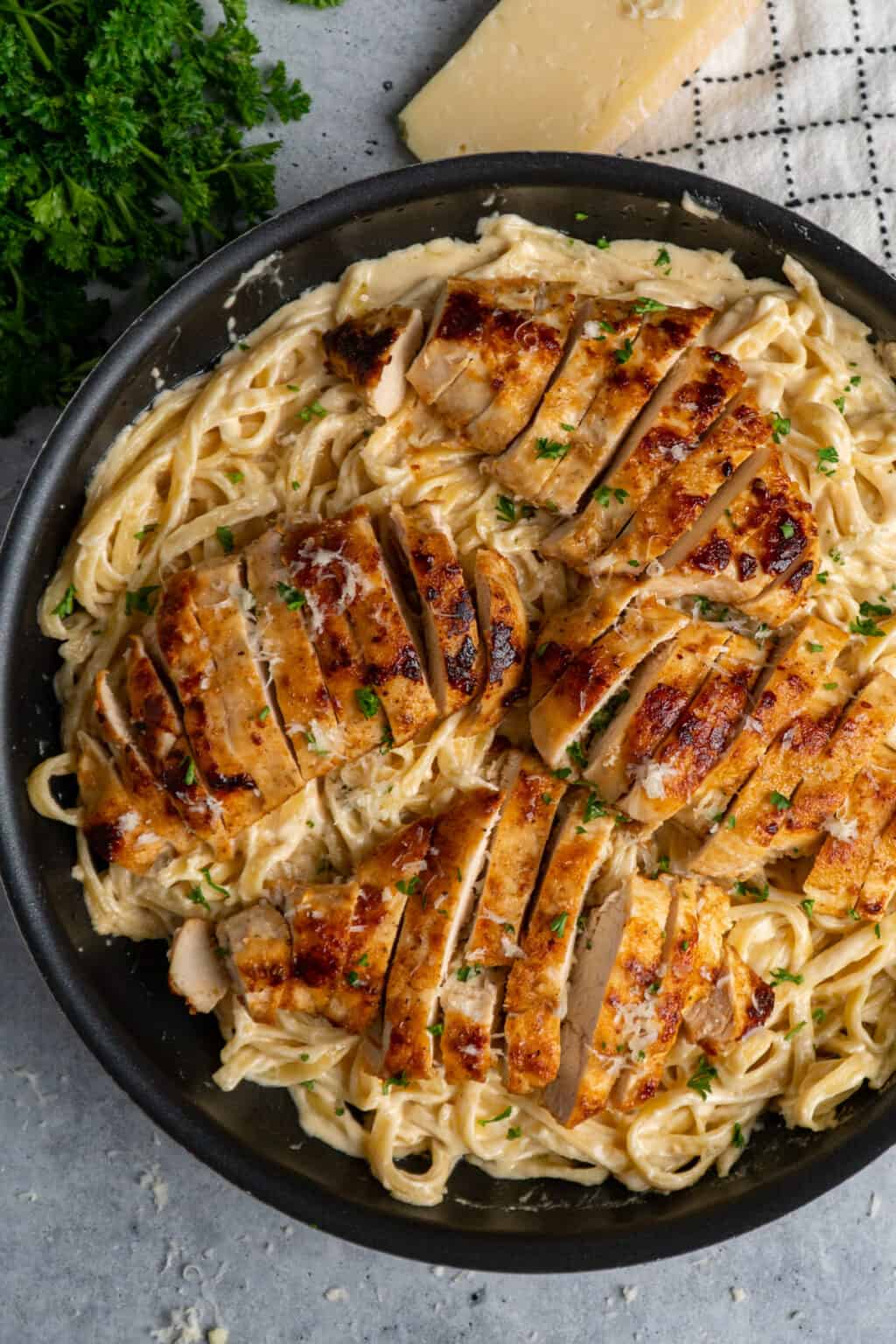 Chicken Fettuccine Alfredo - The Cooking Duo