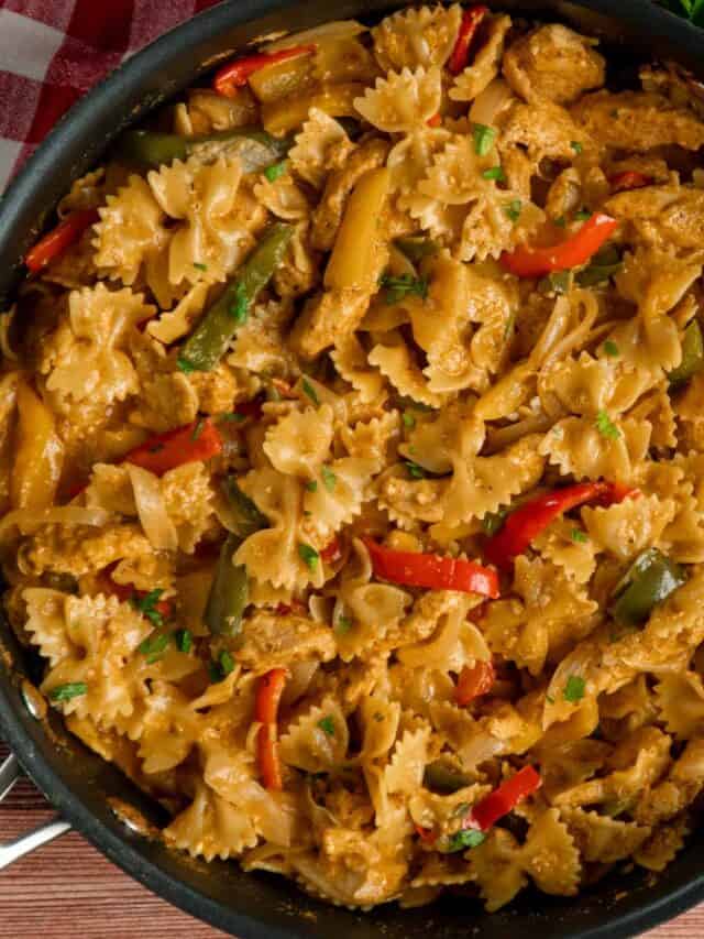 Creamy Chicken Fajita Pasta Recipe The Cooking Duo