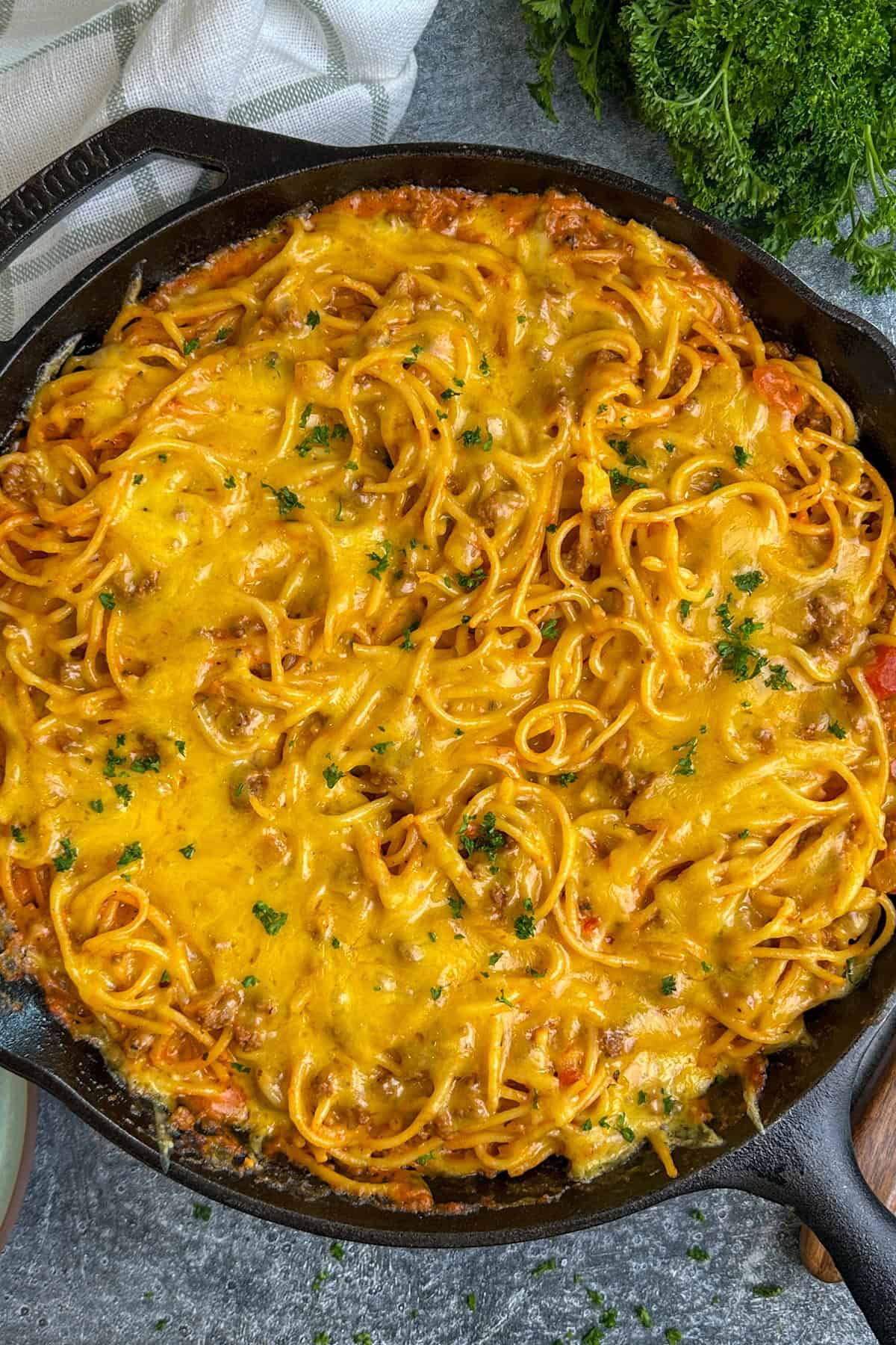 Cheesy baked spaghetti ready to be served.